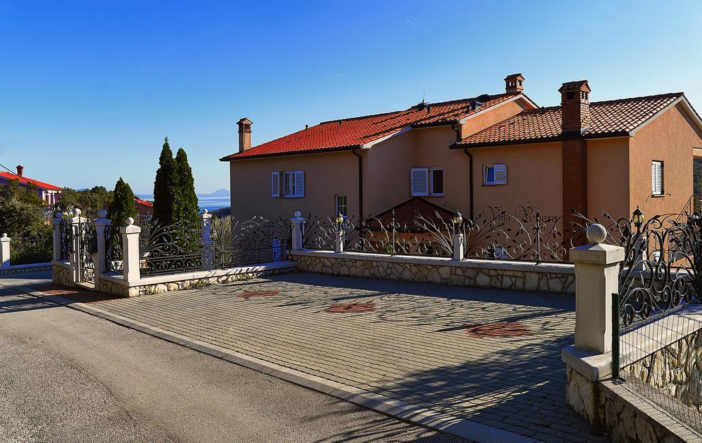 Apartments Villa Venera Labin  Εξωτερικό φωτογραφία