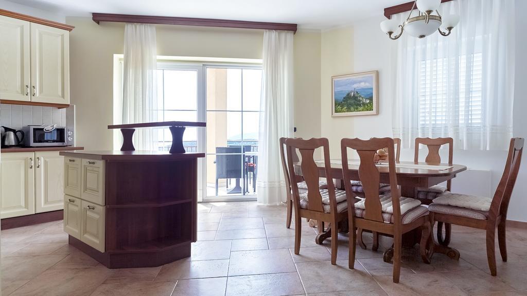 Apartments Villa Venera Labin  Εξωτερικό φωτογραφία